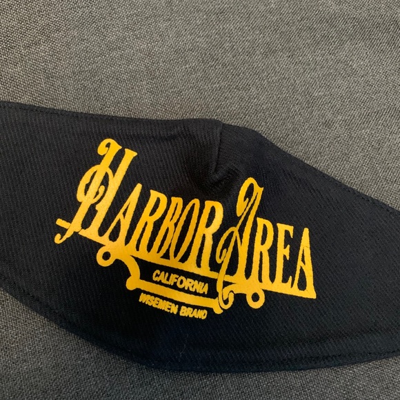 Face Mask Harbor Area - Picture 2 of 4